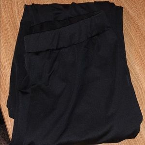 Black scrunch top leggings